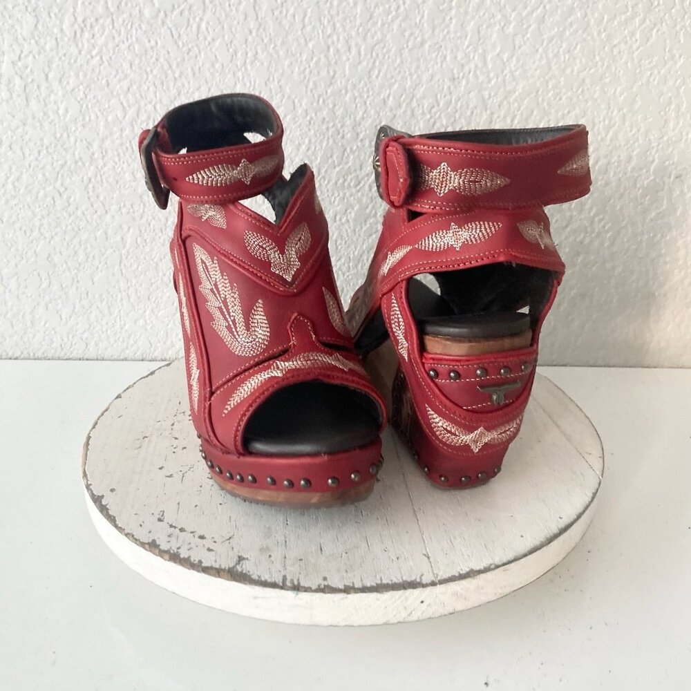 Red Wedge Sandals with Embroidered Design